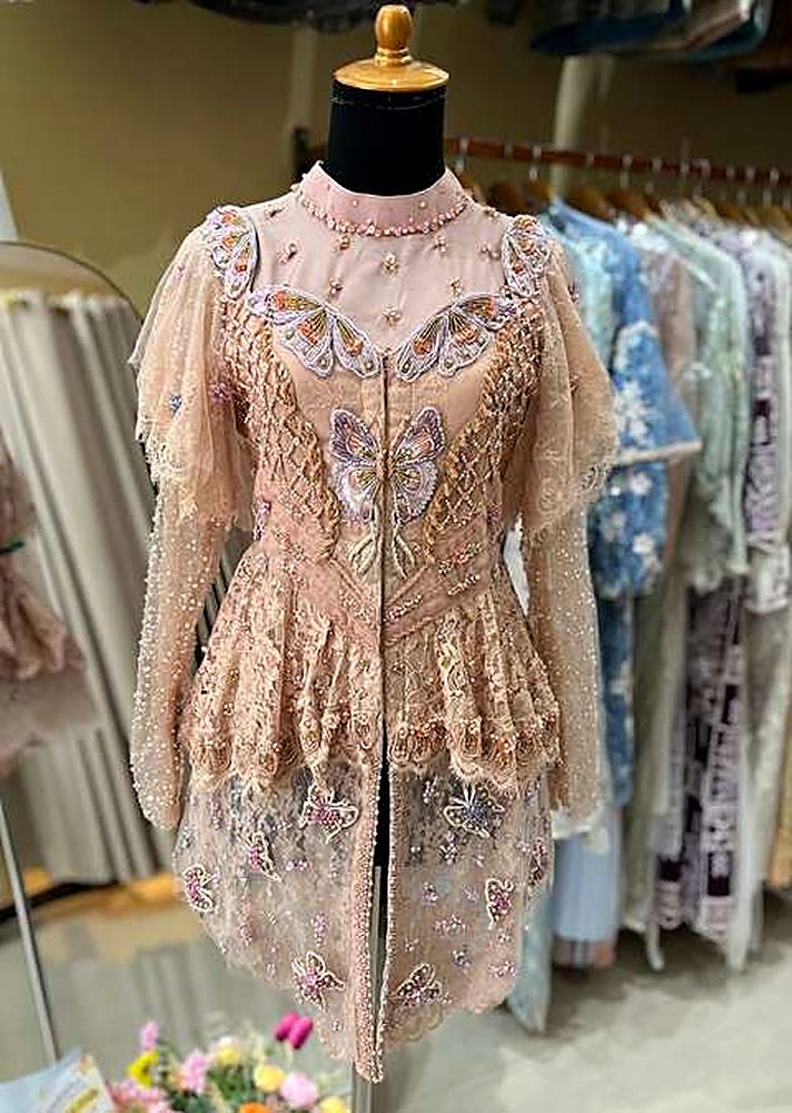 Kebaya Isabel Peeach